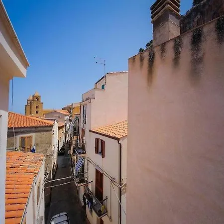 Prázdninový dům Tower Sea View Cefalù
